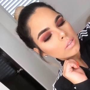 Meet your Posher, Maricarmen